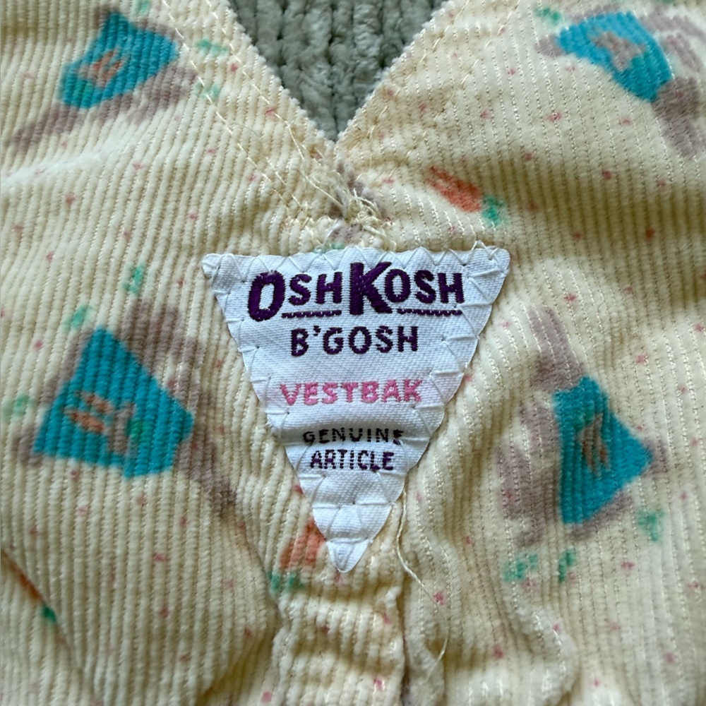 Vintage OshKosh B'Gosh 2T Bunny Peter Rabbit Corduroy Overalls USA‎ Made - Picture 4 of 7